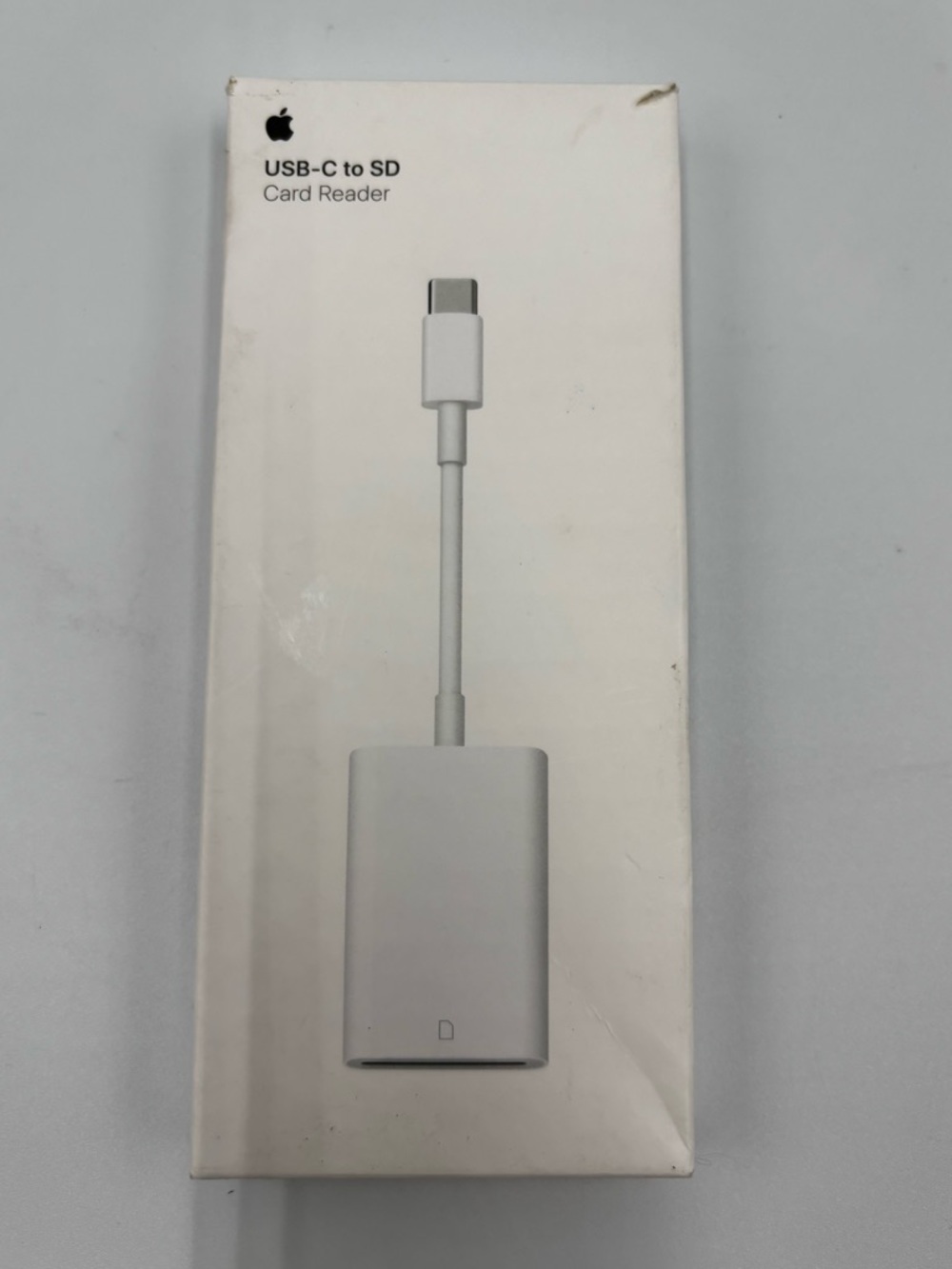Apple USB-C to SD Card Reader Adapter Original Brand New for iPad iMac MacBook